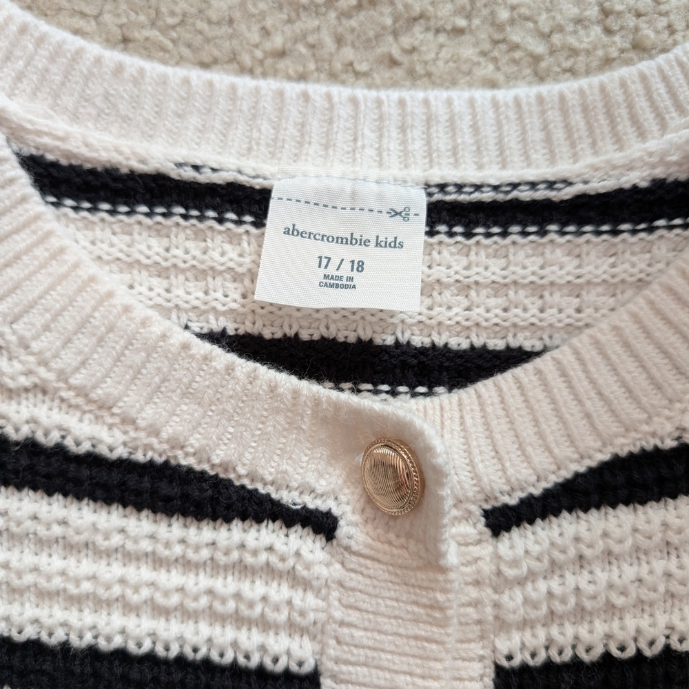 Abercrombie Kids Stripe Knit Button Cardigan Size 17/18 OR Women's Small/Medium - Picture 3 of 10